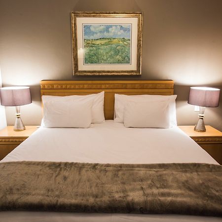 Airport Inn Executive Suites Κέμπτον Παρκ Εξωτερικό φωτογραφία