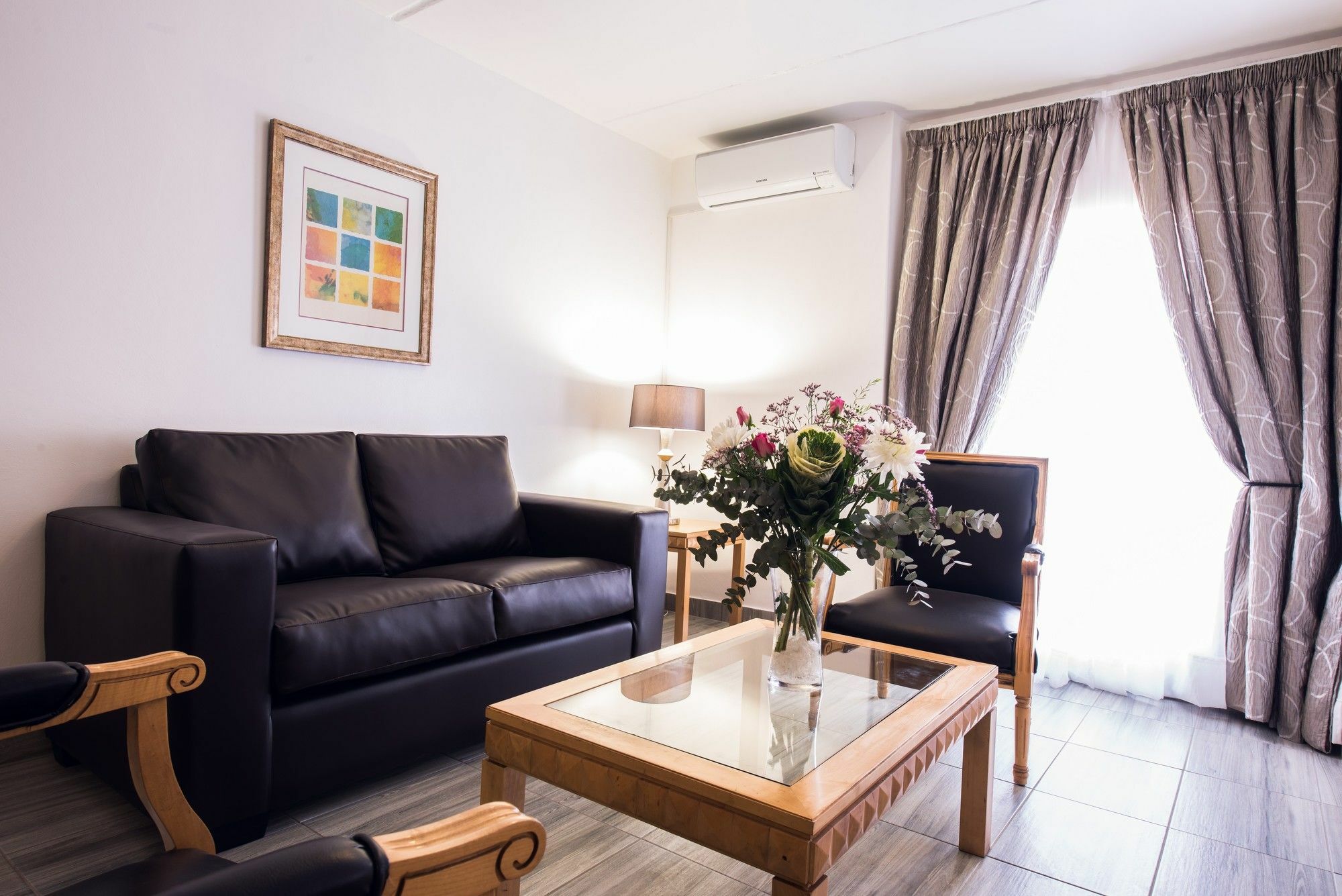 Airport Inn Executive Suites Κέμπτον Παρκ Εξωτερικό φωτογραφία
